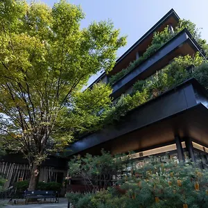 Trunkcat Street 5*, Tokio Japón